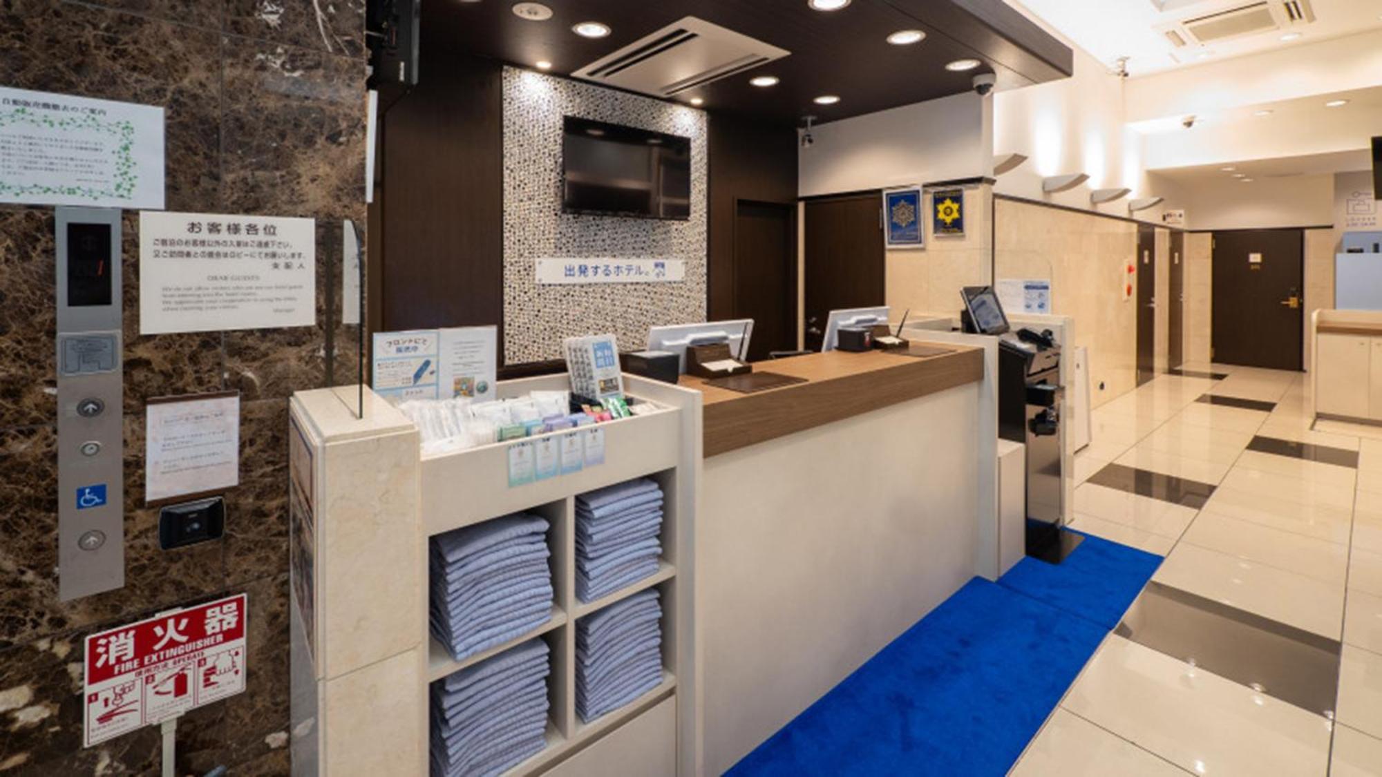 Toyoko Inn Tokyo Eki Yaesu Kita Guchi Zewnętrze zdjęcie