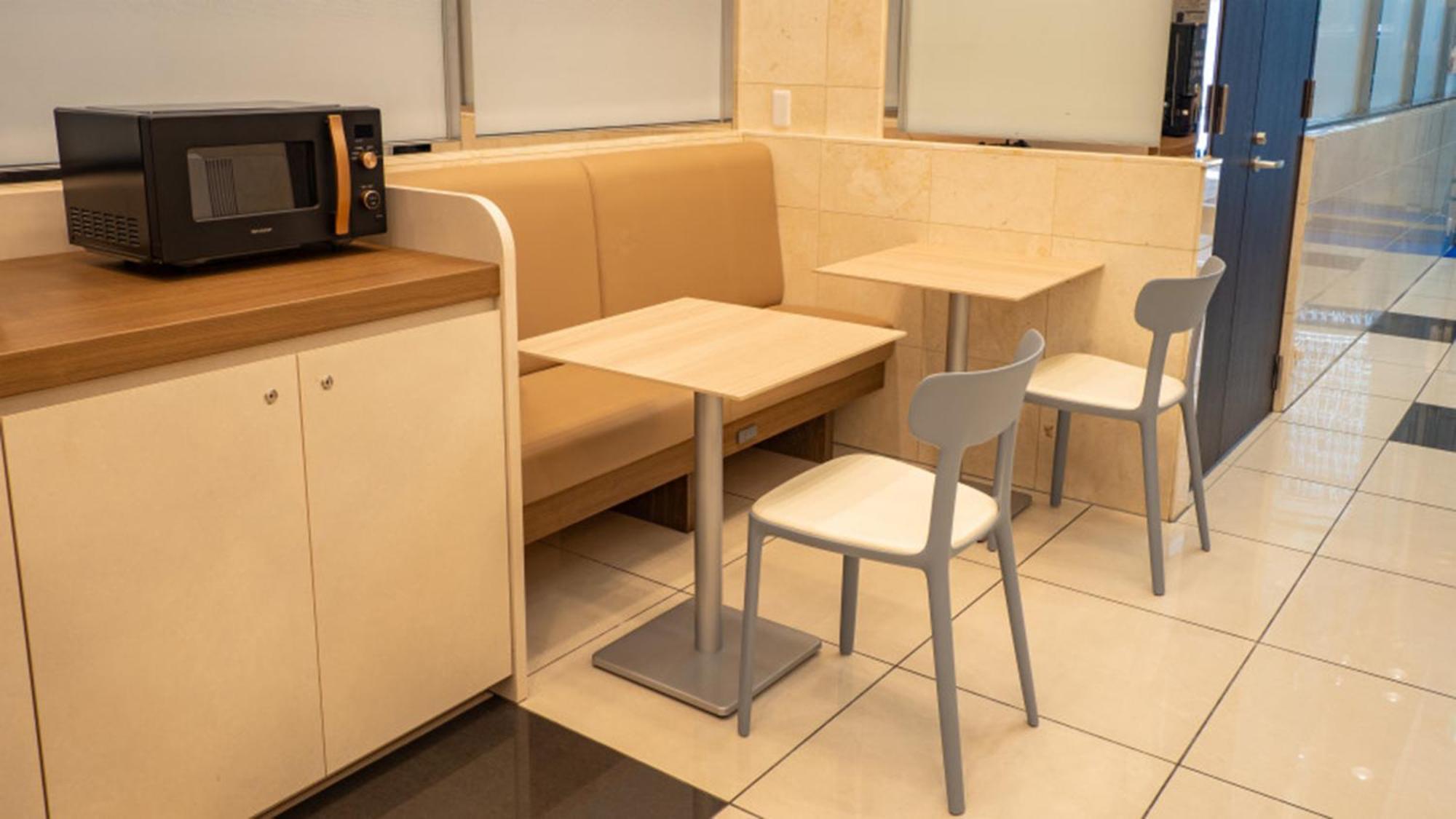 Toyoko Inn Tokyo Eki Yaesu Kita Guchi Zewnętrze zdjęcie